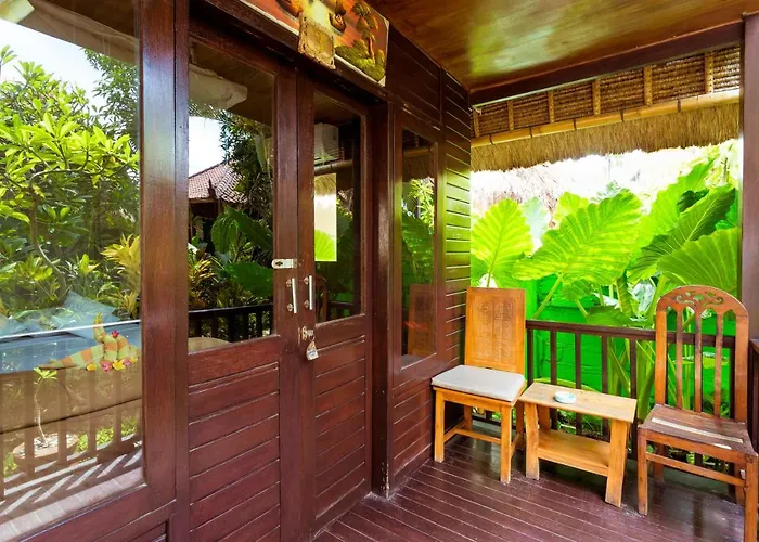 Adi Bungalow ホリデーパーク